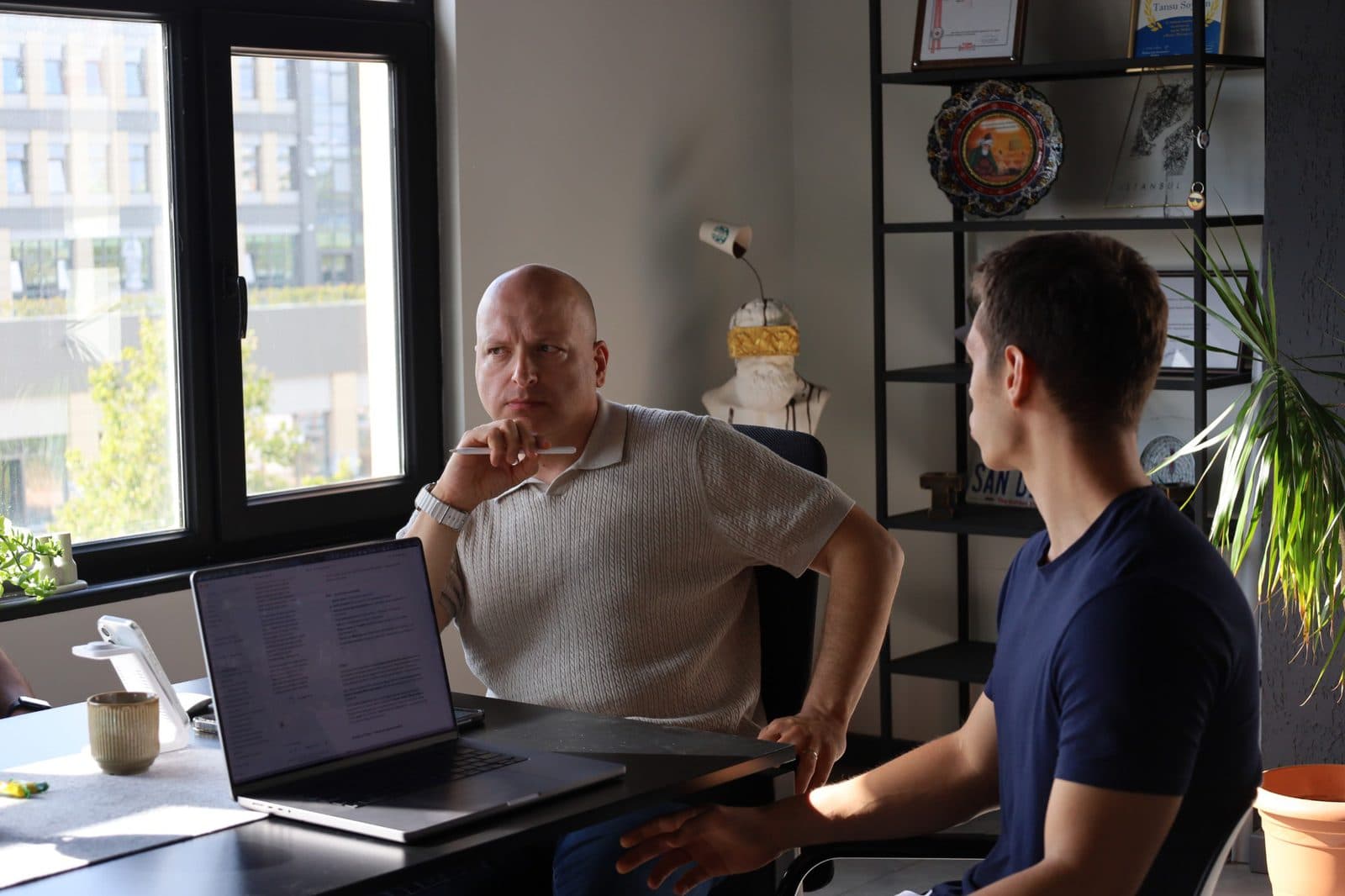 Process conversation with our client at the table